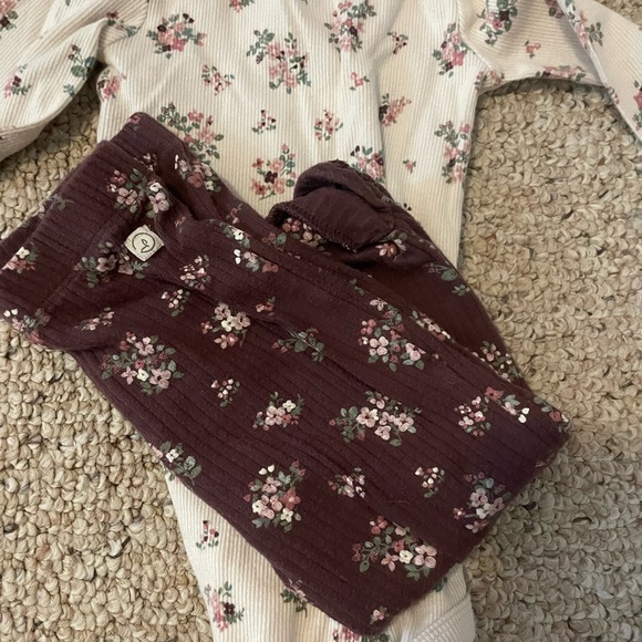 Assorted Baby Clothing Set - Picture 2 of 6
